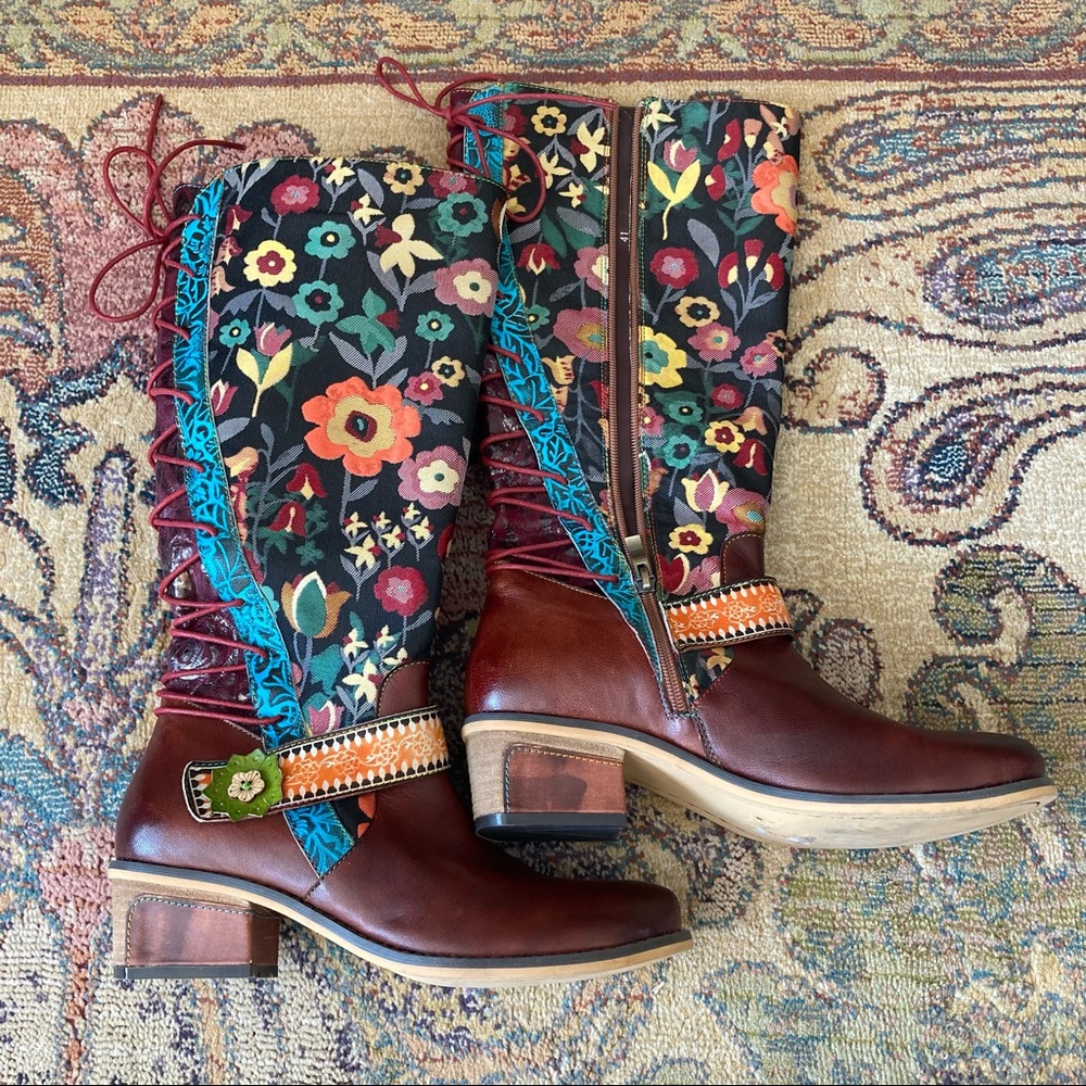 Boho Floral Laced Back Leather Boots